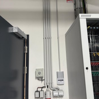 Průmyslová elektroinstalace - foto č. 3