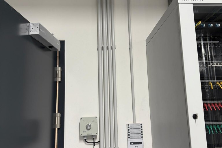 Průmyslová elektroinstalace - foto č. 16